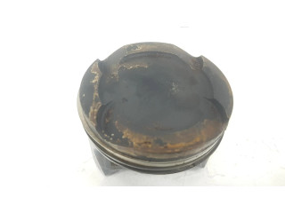 Píst 11258637807, 1212CD BMW 7 G11 G12 pro benzínový motor