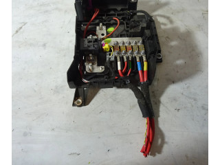   Pojistková skříňka 7L0937548C, 7L0937548C   Audi Q7 4L 2008