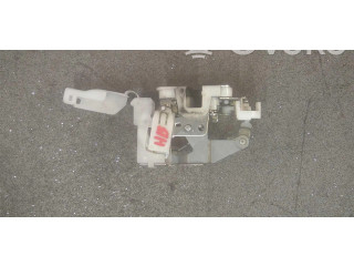 Zámek zadních dveří    Toyota Aygo AB10 2012