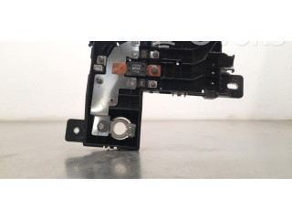 Pojistková skříňka 32264198 Polestar 2 2021