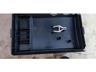 Блок предохранителей 5Q0937125B Skoda Octavia Mk3 (5E)