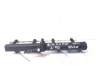 Топливная рампа Citroen C4 I Picasso для двигателя RFJ (EW10A)