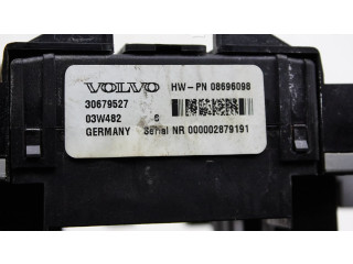 Блок предохранителей 30679527   Volvo XC90    