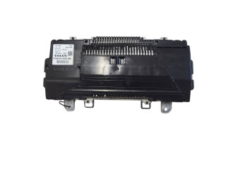 Přístrojová deska Volvo V60 2020 32311253, 0263719356