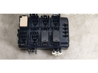 Блок предохранителей LB800101B, 1567001020 Subaru Forester SH