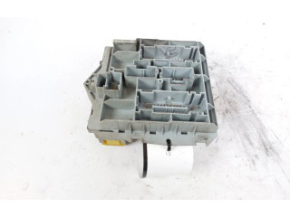 Блок предохранителей 51739431   Fiat Idea    