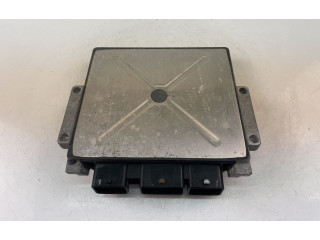 Блок управления двигателем Блок управления 30729351   Volvo V70