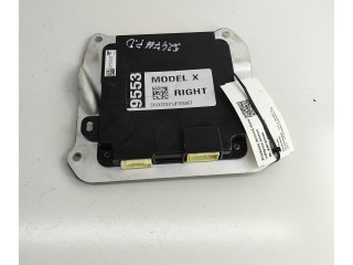 Vstřikovací lišta 105018300E   Tesla Model X    L1S 