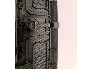 Přístrojová deska Mercedes-Benz C W204 2011 A1725420023, 193693207