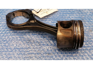 Píst 8370B Mercedes-Benz E W212 pro naftový motor 3.0