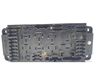 Pojistková skříňka Mercedes-Benz C W203 2004