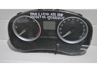 Панель приборов 5J0920811C Skoda Fabia Mk2 (5J)
