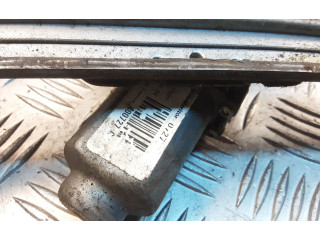 Передний двигатель механизма для подъема окон