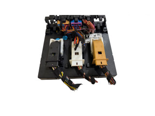 Блок комфорта 1K0937084B Volkswagen Golf VI