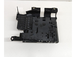 Pojistková skříňka 7P0937548F Volkswagen Touareg II 2016