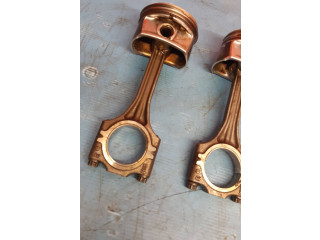 Píst Volkswagen Polo IV 9N3 BMD