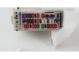 Pojistková skříňka 8273076011, 36750W Lexus CT 200H 2013