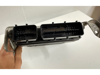 Řídící jednotka 8966105f20 Toyota Avensis T270 2013