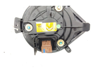 Вентилятор печки    8E1820021B   Audi A4 Allroad