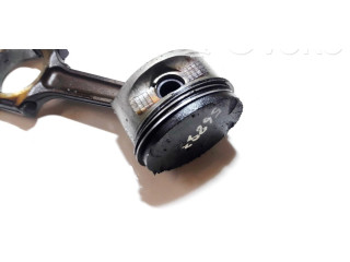 Píst Renault Espace III