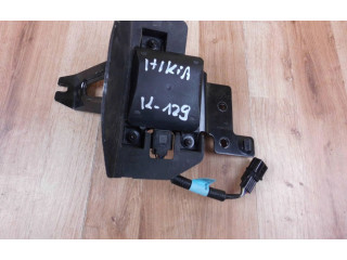 Датчик слепых зон 95820C5000, D10006277   KIA Sorento