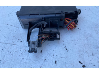 Pojistková skříňka TAB016482D Volkswagen Tiguan 2008