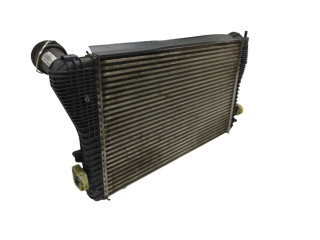 Интеркулер  3C0145805R, N6882002   Volkswagen PASSAT CC 