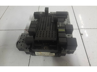 Блок предохранителей  8645729, 8676286   Volvo V70    