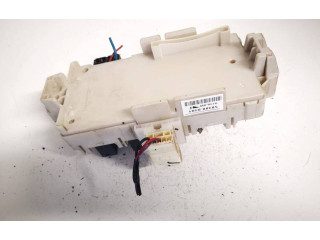 Блок предохранителей 504080484, 50408-0484 Mitsubishi Outlander