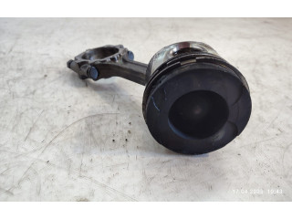  Поршень с шатуном    Nissan X-Trail T30  