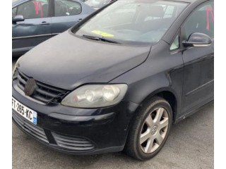 Зеркало электрическое Volkswagen Golf Plus 2005 - 2013 года