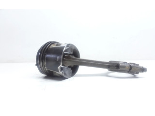  Поршень с шатуном D5244T10   Volvo V70  