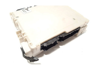 Pojistková skříňka Řídící jednotka BSM 8273033Q30 Lexus ES VII XZ10 2020