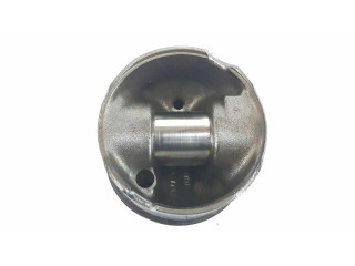 Píst 11257792745 BMW X6 E71 pro naftový motor 3.0