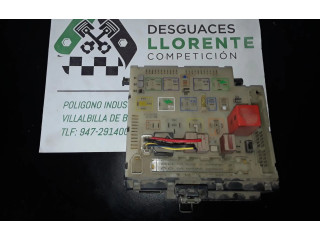 Блок предохранителей 95AG14A073DB Rover Rover