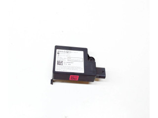 Блок комфорта 109785590F Tesla Model 3