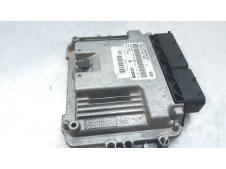 Блок управления двигателя 3911327487   KIA Carens II
