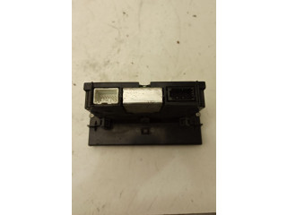 Панель приборов    Volvo C30       