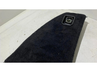 Другая деталь отделки багажника