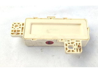 Блок предохранителей 91940-D3060   KIA Sportage    