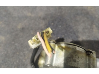 Двигатель стеклоочистителя заднего стекла 0390216745 Renault Twingo I