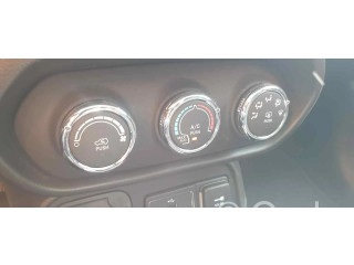 Блок управления климат-контролем 7356577920 Jeep Renegade