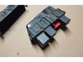 Блок предохранителей Ford Taurus