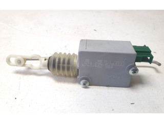 Замок багажника 8Z0962115 Audi A2 - года