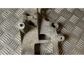 Кронштейн генератора