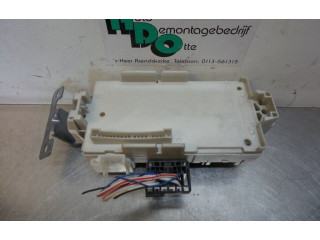 Блок предохранителей 410040445, 410040445 Mitsubishi Grandis