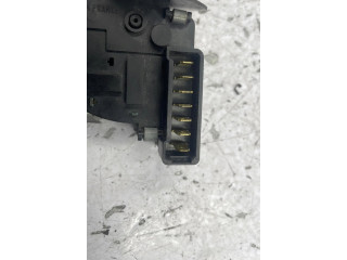 Ручка стеклоочистителей    Renault Trafic I