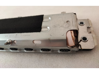 Подушка безопасности для колен 031351335 Volvo XC90