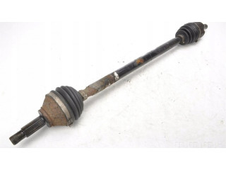 Передняя полуось