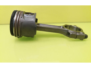  Поршень  7701475074  Citroen Xantia  